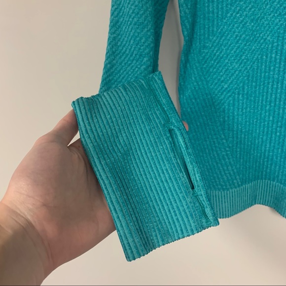 Lululemon Long Sleeve - Picture 3 of 4